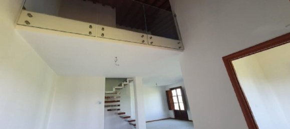 5 rooms Apartment in Pienza, Italy No. 60889 4