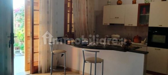 Вилла с 3 спальнями в Битонто, Италия № 278710 21