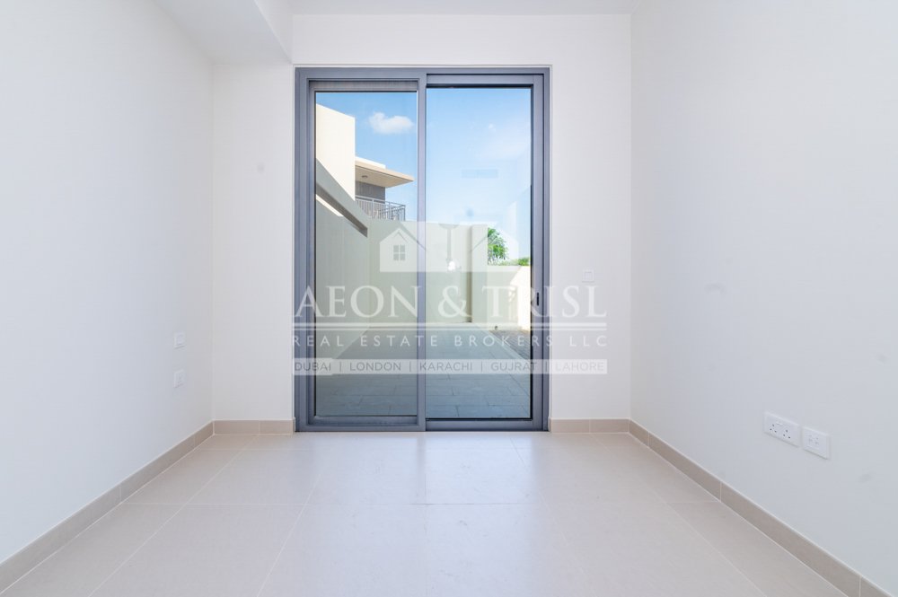 4 bedrooms Villa in Dubai Hills Estate, UAE No. 105721