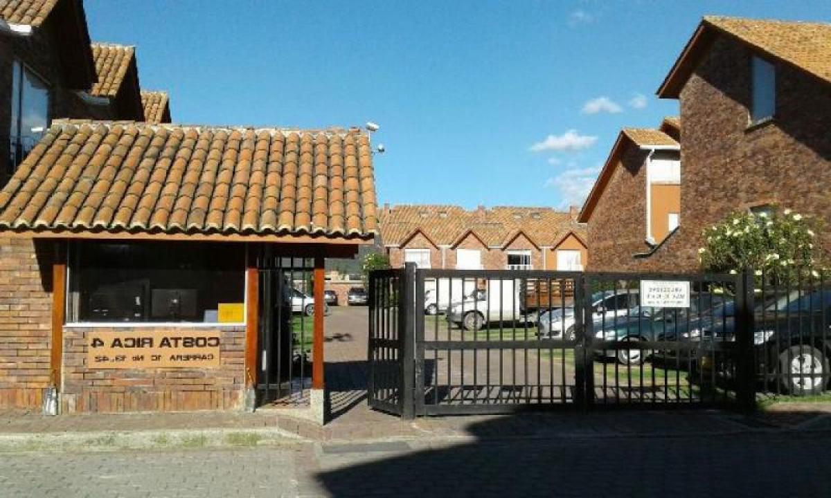 3 غرف نوم منزل في Cundinamarca, Colombia رقم 5177