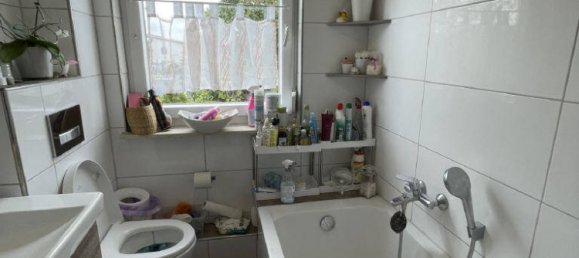 7 rooms Townhouse in Bad Windsheim, Germany No. 370279 9