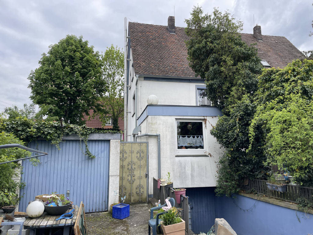 7 rooms Townhouse in Bad Windsheim, Germany No. 370279