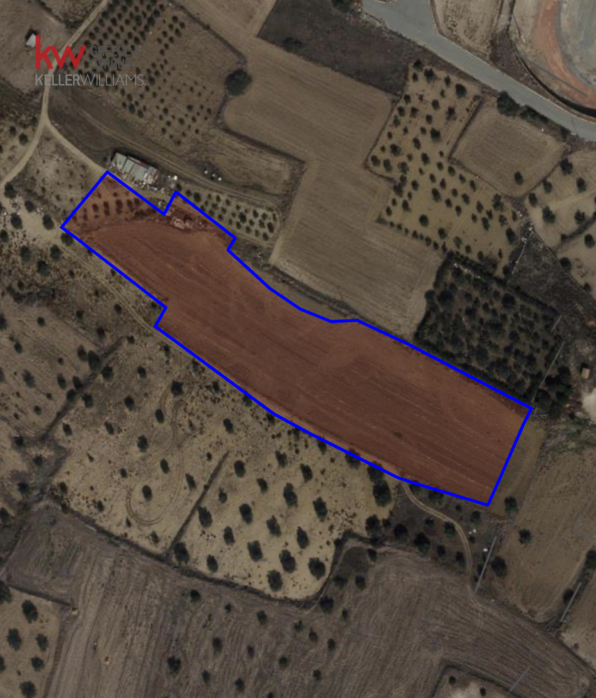 Terreno em Agios Nikolaos, Cyprus 12403 m² N.º 26480