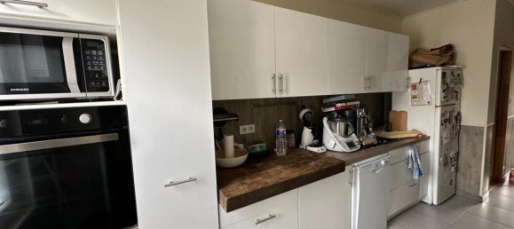 Adosado de 5 dormitorios en Vierzon, France No. 235446 4