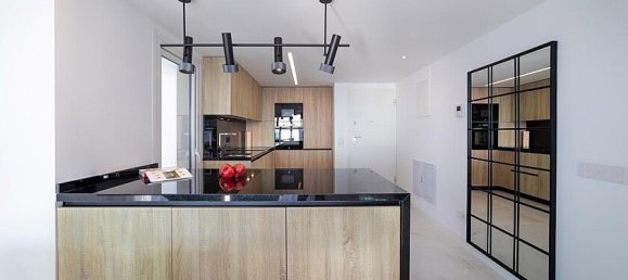 3 bedrooms Apartment in Punta Prima, Spain No. 14338 12