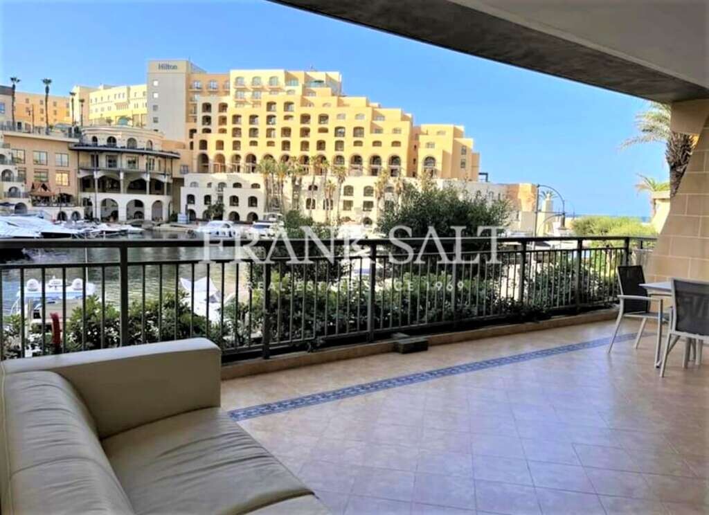 2 bedrooms Apartment in Saint Julian's, Malta No. 4627