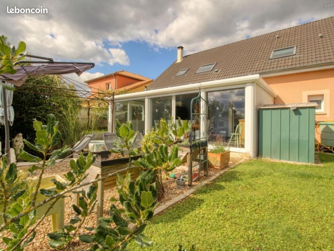 Casa T4 em Filstroff, France N.º 240924