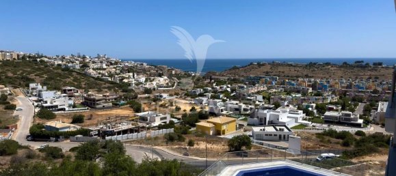 3 bedrooms Apartment in Albufeira, Portugal No. 98203 2