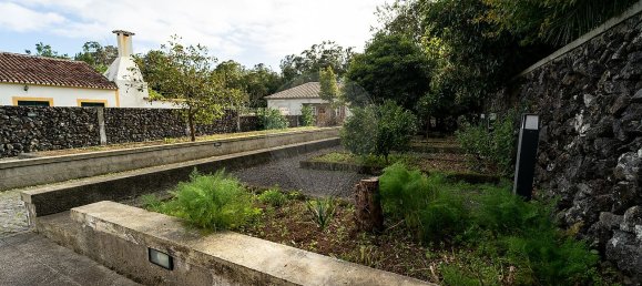 3 bedrooms House in Angra do Heroismo, Portugal No. 36055 24