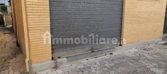 Garaje en Rome, Italy 26 m² No. 343354 14