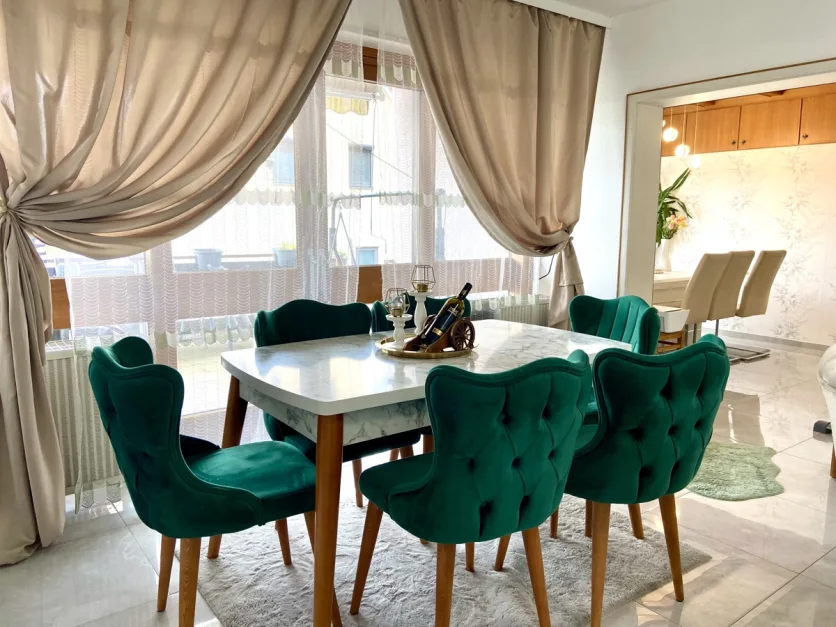 Дом с 4 спальнями в Аугсбург, Германия № 148620