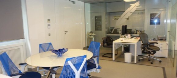 Propriété commerciale à Marbella, Spain 150m² No. 127952 8