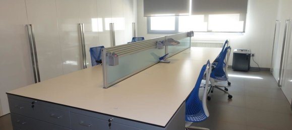 Propriété commerciale à Marbella, Spain 150m² No. 127952 2