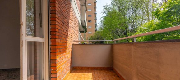 2 bedrooms Apartment in Milan, Italy No. 317742 18