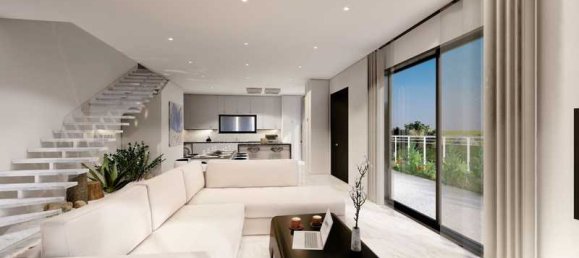 4 bedrooms Villa in Limassol, Cyprus No. 7038 3