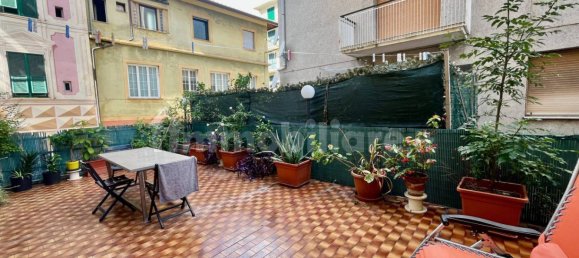 Apartamento de 2 dormitorios en Rapallo, Italy No. 373201 4