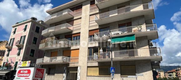 Apartamento de 2 dormitorios en Rapallo, Italy No. 373201 33