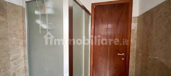 Apartamento de 2 dormitorios en Rapallo, Italy No. 373201 32