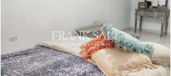 2 bedrooms Apartment in Saint Paul's Bay, Malta No. 7640 5