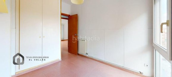 3 bedrooms Apartment in Santa Perpetua De Mogoda, Spain No. 179590 4