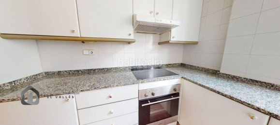 3 bedrooms Apartment in Santa Perpetua De Mogoda, Spain No. 179590 7