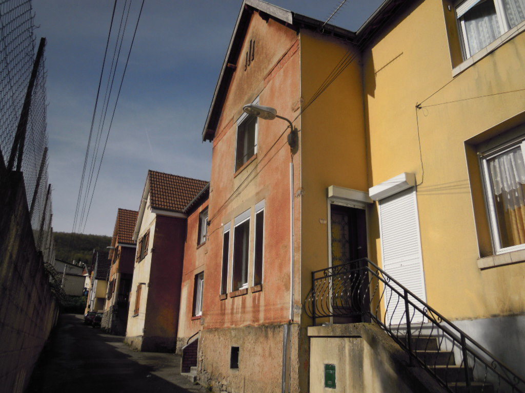 Casa de 1 dormitorio en Revin, France No. 71238
