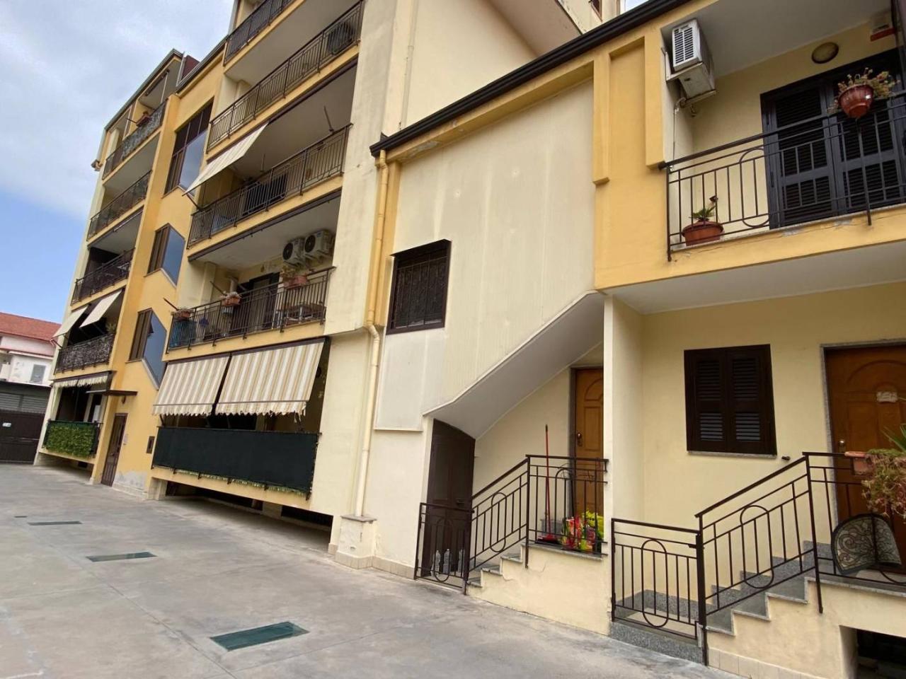 3 rooms House in Acerra, Italy No. 36794