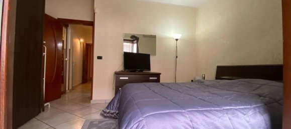 3 rooms House in Acerra, Italy No. 36794 14