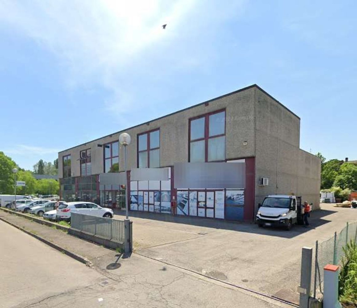 Escritório em Reggio Emilia, Italy 116 m² N.º 277126