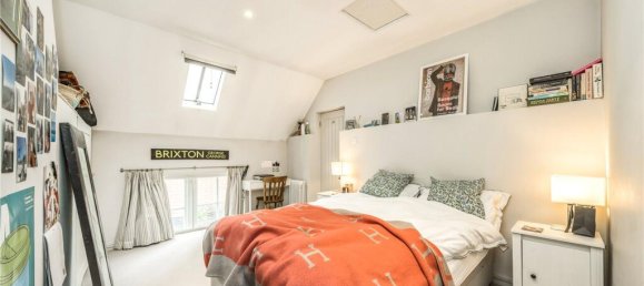 3 bedrooms House in London, United Kingdom No. 12753 8