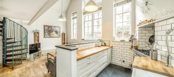 3 bedrooms House in London, United Kingdom No. 12753 13