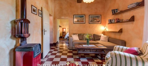 30 rooms House in Murlo, Italy No. 211962 37