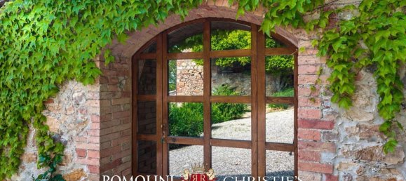 30 rooms House in Murlo, Italy No. 211962 32