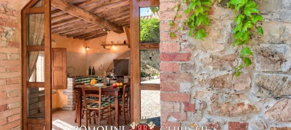 30 rooms House in Murlo, Italy No. 211962 28