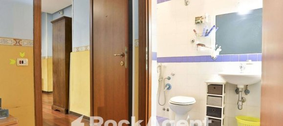 8 bedrooms Apartment in Naples, Italy No. 296870 36