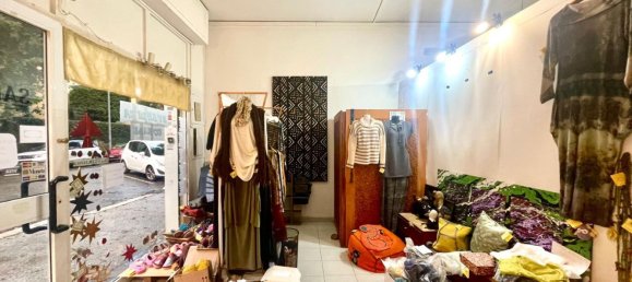 41m² Commercial property in Rome, Italy No. 193996 2