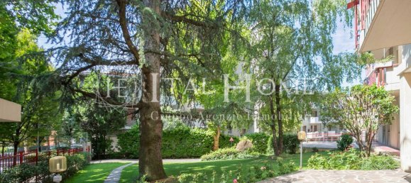 3 bedrooms Apartment in Bergamo, Italy No. 370125 16