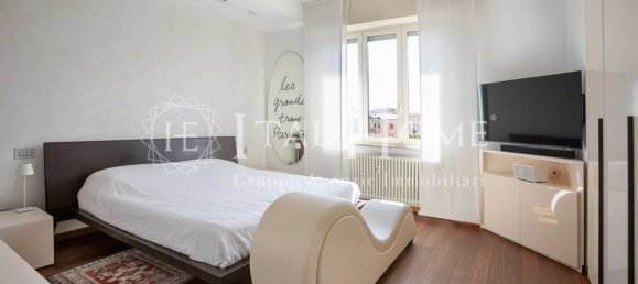 3 bedrooms Apartment in Bergamo, Italy No. 370125 5