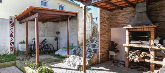 2 bedrooms House in Loures, Portugal No. 53101 26