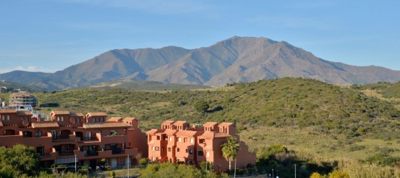 2 Schlafzimmer Penthouse in Estepona, Spain, Nr. 147149 2