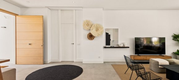 5 bedrooms Villa in Cabopino, Spain No. 3067 3