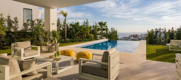 5 bedrooms Villa in Cabopino, Spain No. 3067 29