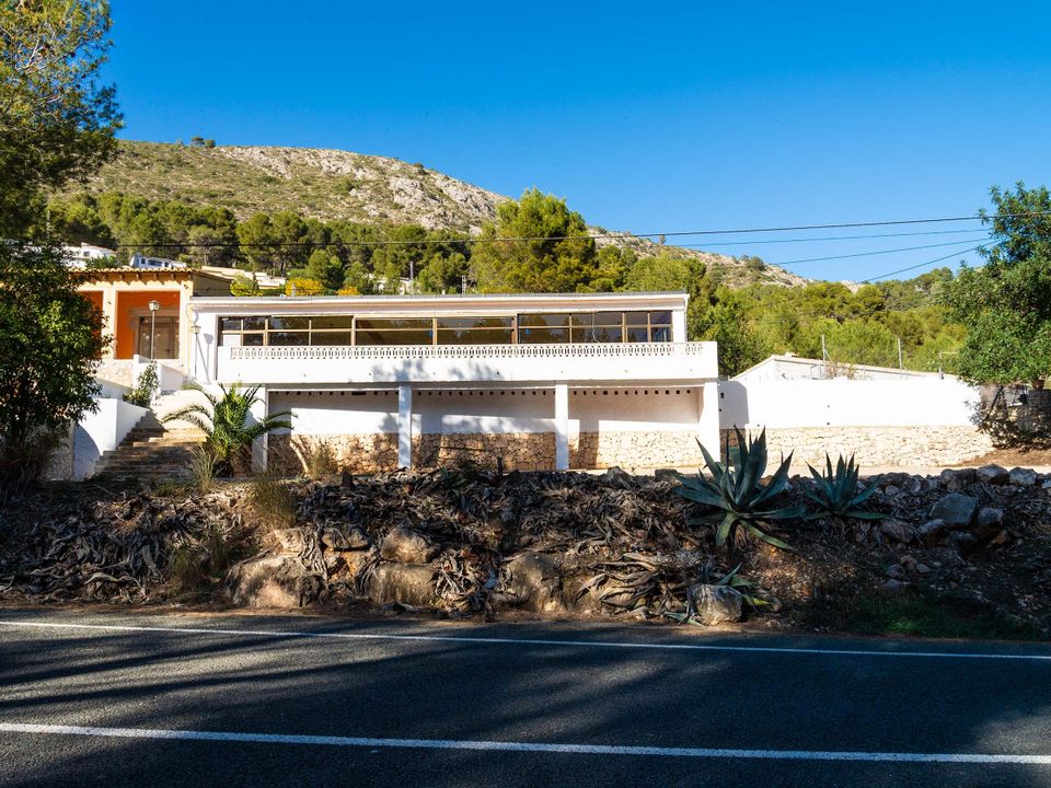 Bâtiment à Alcalali, Spain 376m² No. 278593