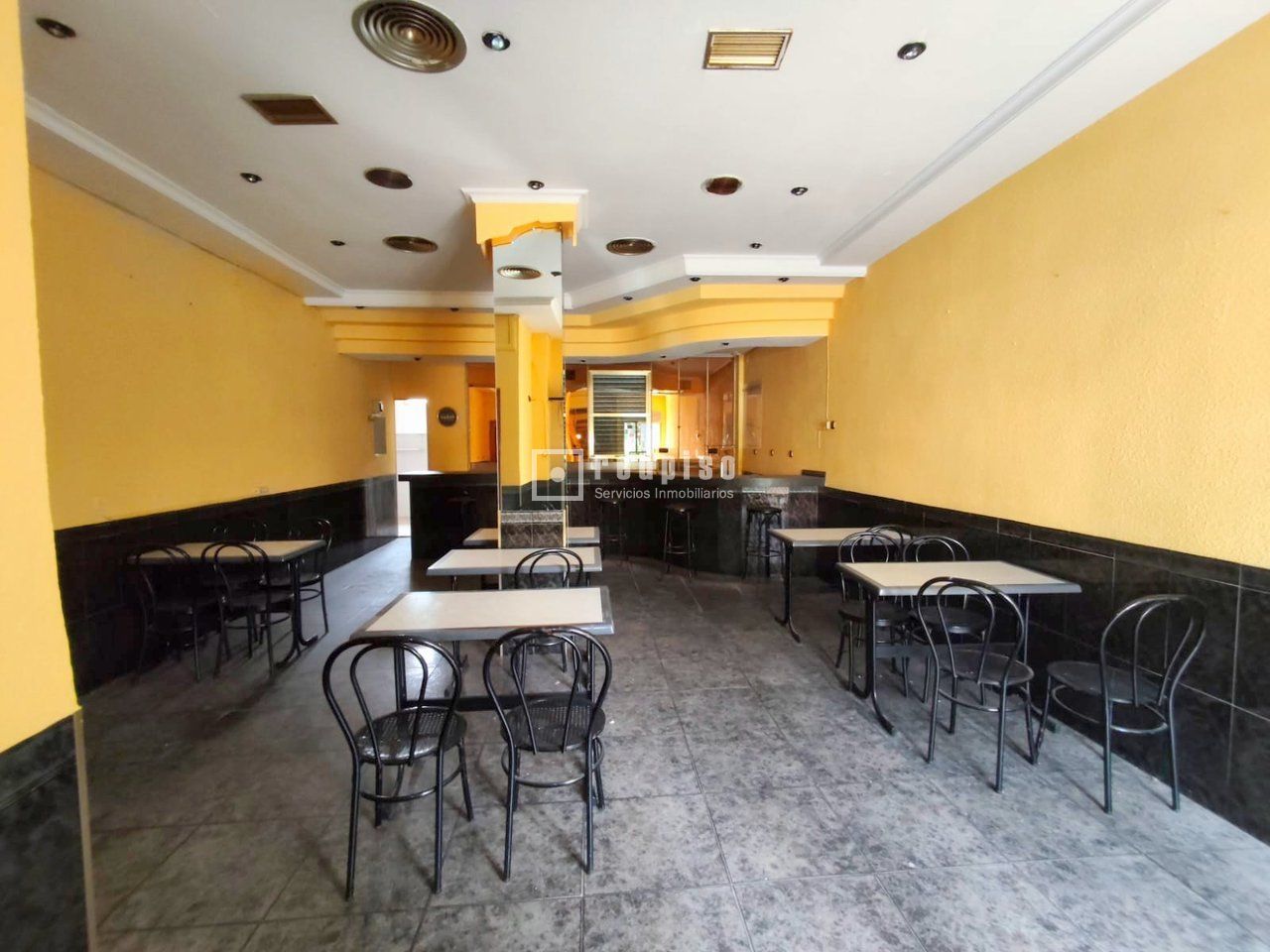 72m² Commercial property in Toledo, Spain No. 168340