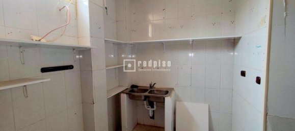 72m² Commercial property in Toledo, Spain No. 168340 8