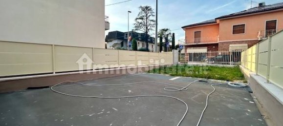 2 bedrooms Apartment in Sona, Italy No. 26958 7