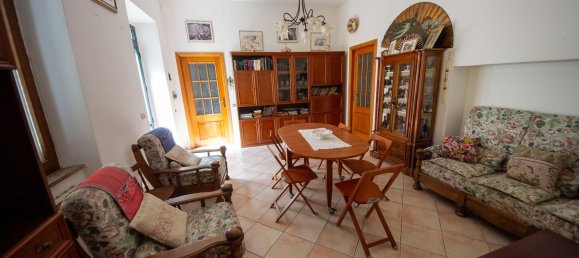 8غرفة منزل في Atzara, Italy رقم 256324 14