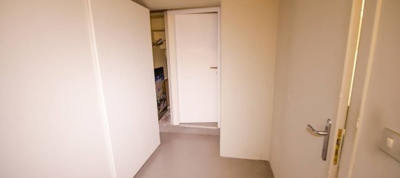 227m² Office in Turin, Italy No. 342465 21