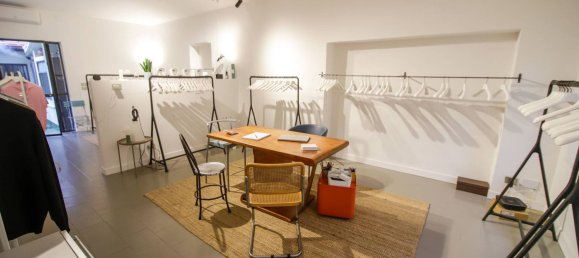 227m² Office in Turin, Italy No. 342465 18