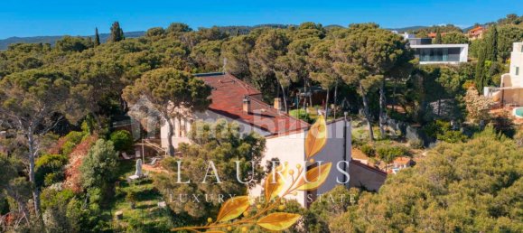 6 bedrooms Villa in Rosignano Marittimo, Italy No. 143594 3